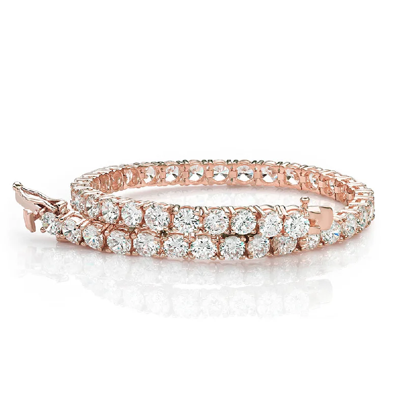 Round Brilliant tennis bracelet with 11 carats* of diamond simulants in 10 carat rose gold