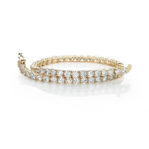 Round Brilliant tennis bracelet with 6.93 carats* of diamond simulants in 10 carat yellow gold