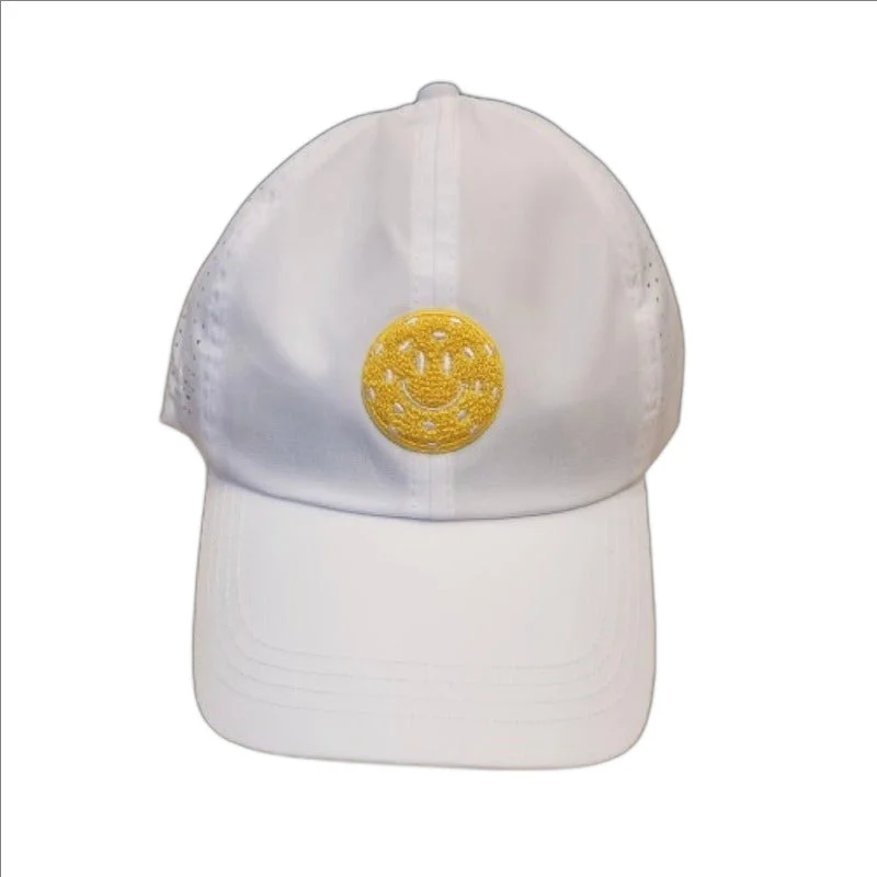 Vimhue Smiley Patch Hat - White